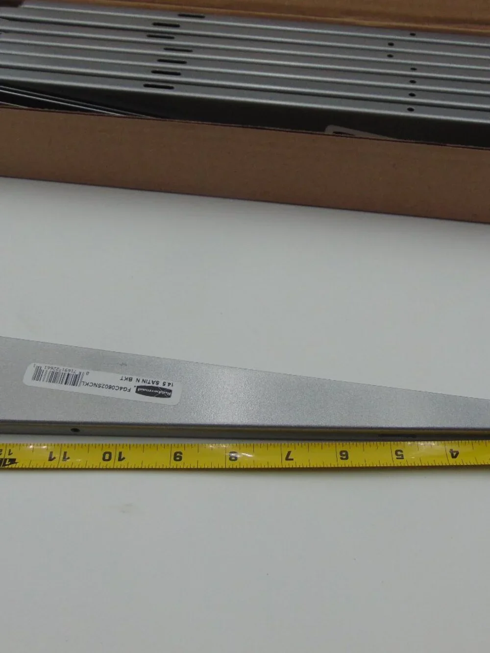16 Rubbermaid Brackets Twin Track Bracket 14.5” Lot Of 16 FG4C0602NNCKL Nickel